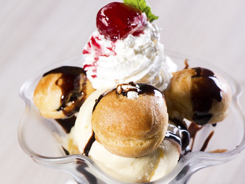 Profiteroles